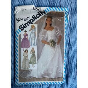 Simplicity sewing pattern  6241 formal wedding dress puff sleeves